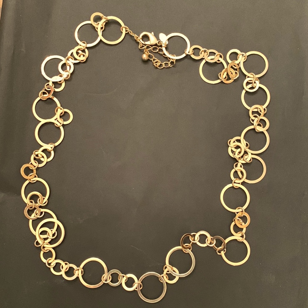 🌺🌺🌺Chico’s Necklace approx 17”